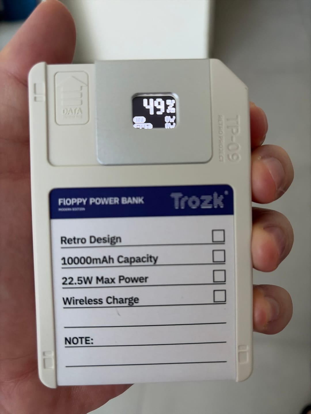 Customer photo review of Trozk Floppy Magnetic Power Bank 10000mAh PD22.5W with storage