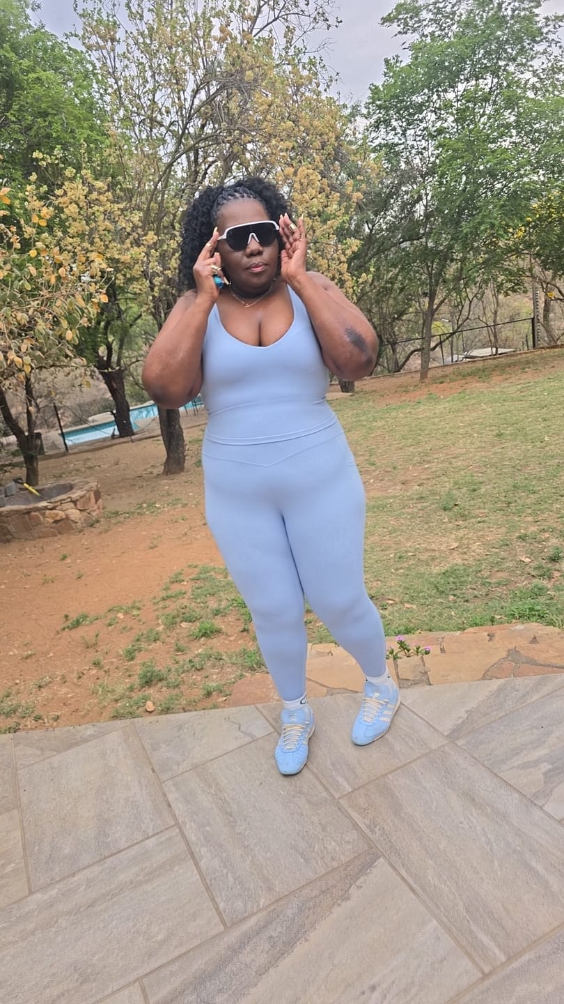 Customer photo review of Two Pieces Butt Shaping Activewear Sets