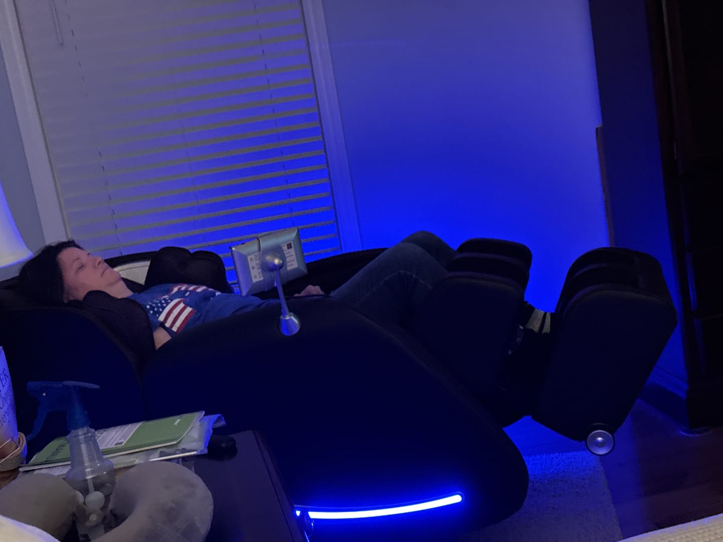 Customer photo review of Favor-06 3D Massage Chair Brown