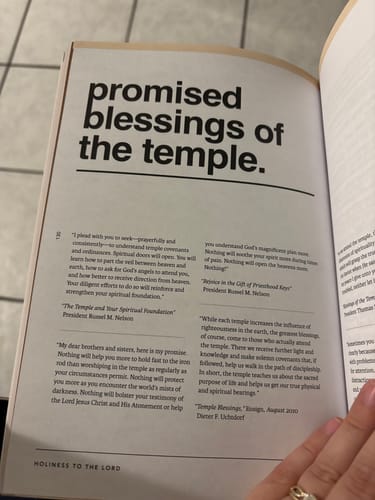 Customer photo review of Holiness to the Lord