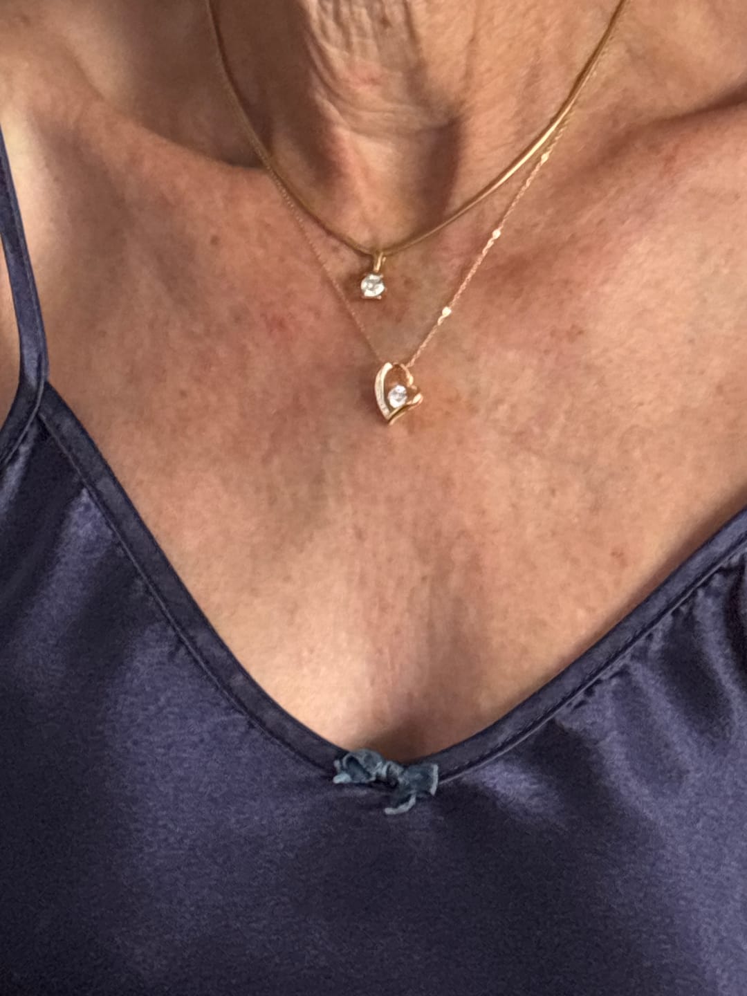 Customer photo review of מתנה לאישה - שרשרת לאישה עם ברכה והקדשה מרגשת