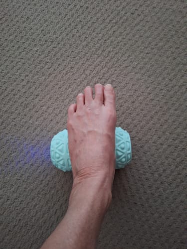 Customer photo review of Portable Vibrating Massage Roller - Vibit ROLL