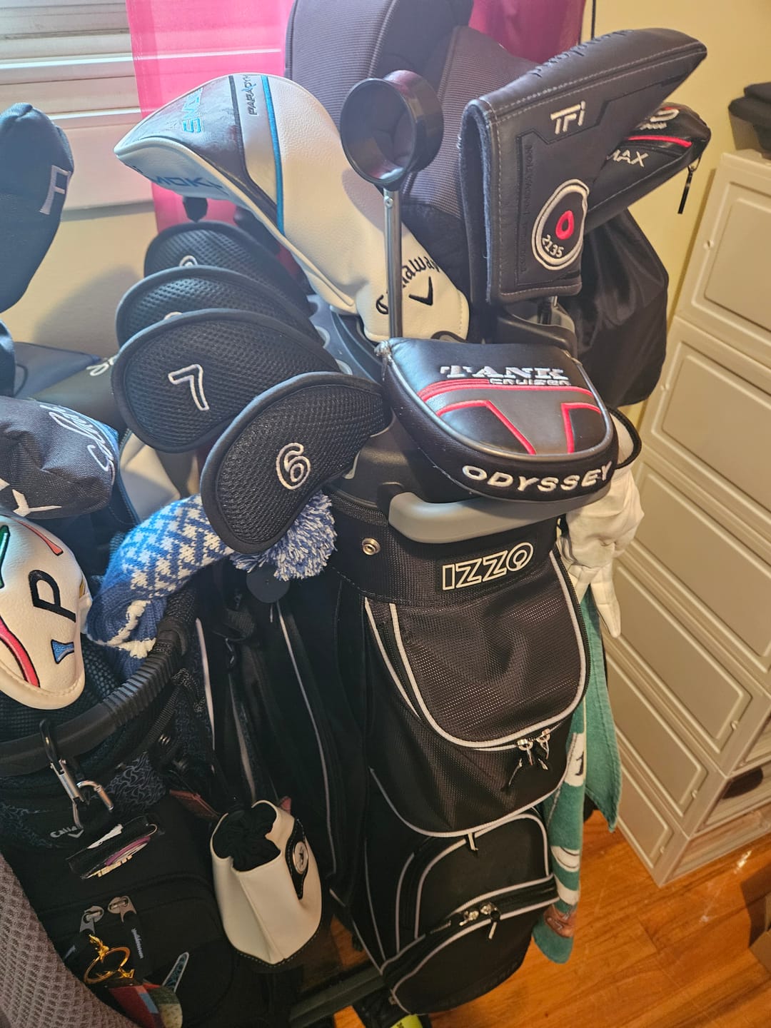 Customer photo review of Vault Cart Bag