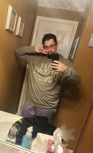 Customer photo review of Disney's A Goofy Movie "Lake Destiny" – Performance Hoodie