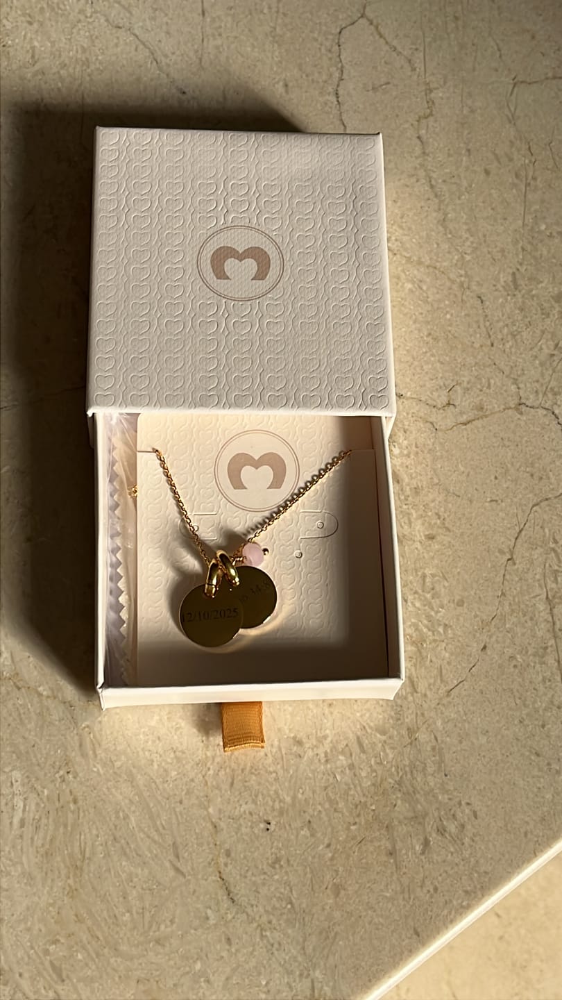 Customer photo review of Collar Pacto - Personalizado