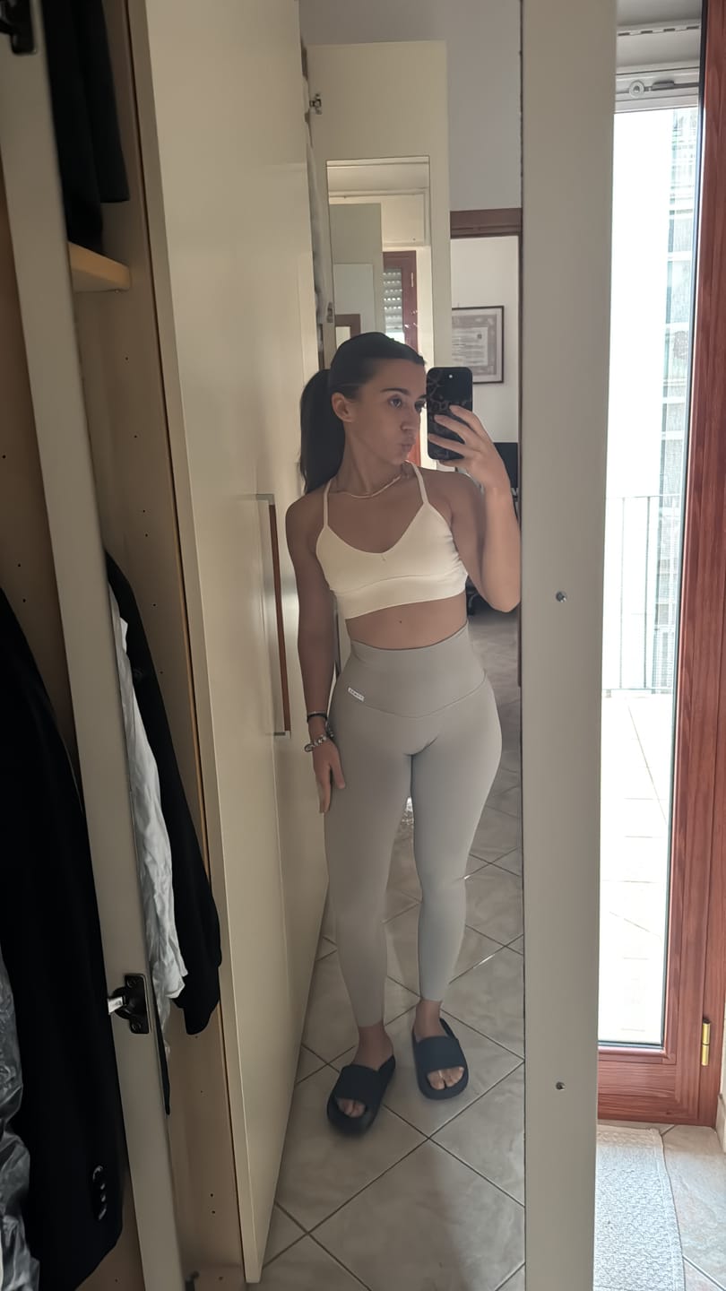 Customer photo review of Leggings Push-Up All-Up Sabbia