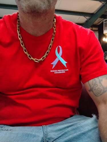 Customer photo review of Round 165 (Unisex Classic Tee | Gildan)