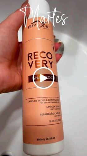 Customer video review of Recovery Shampoo