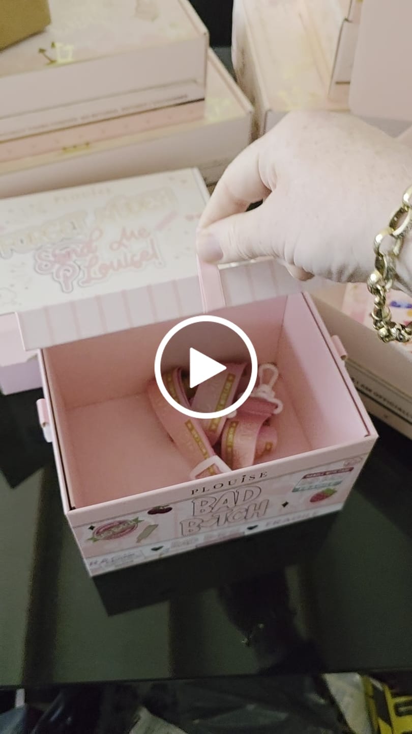 Customer video review of P.Louise Bad Bitch Cube Box Bag Large