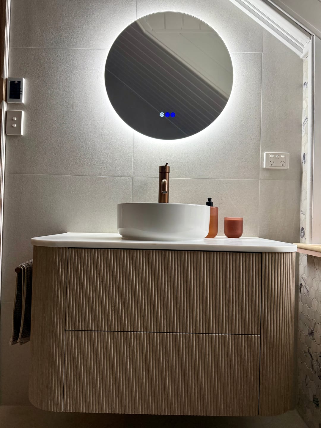 Customer photo review of The Amalfi ~ Invogue Smart mirror