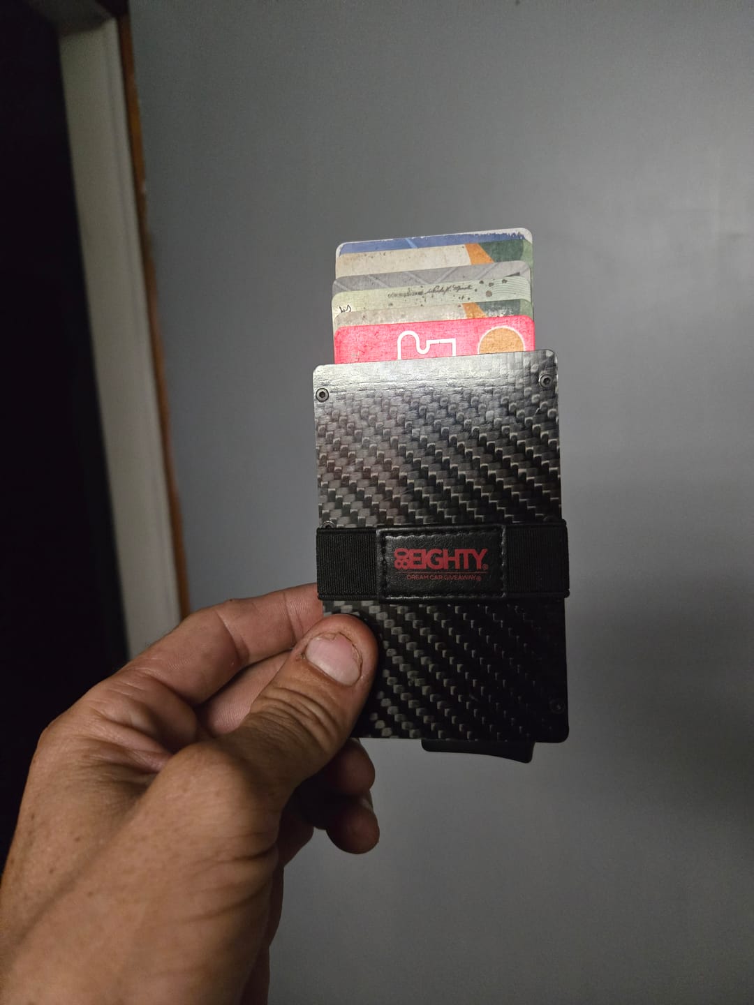 Customer photo review of 80Eighty® Minimalist Carbon Fiber Wallet