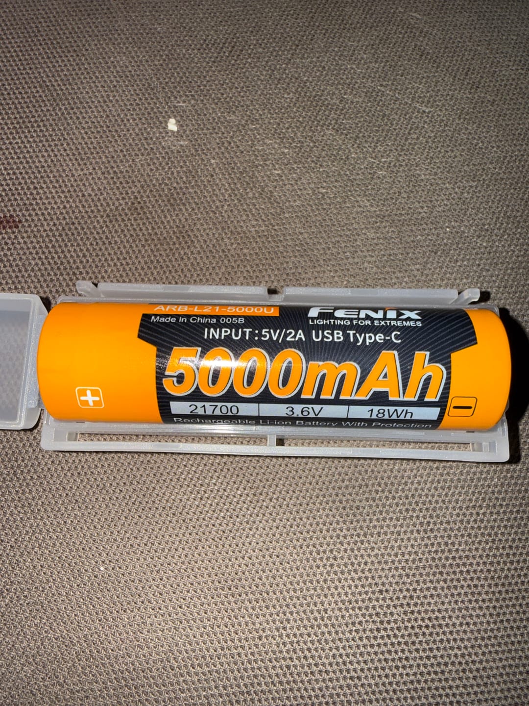 Customer photo review of Fenix ARBL21-5000U - Batterie 21700 - 3,6V 5000mAh