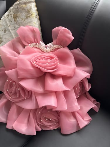 Customer photo review of Elegant Baby Girls Pink Flower Girl One-year-old Princess Toddler Beauty Pageant Dress