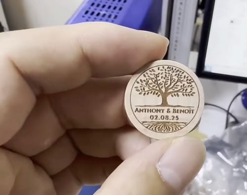 Customer photo review of Cloudray EC Series Neo 30W 60W CO2 Laser Marking Engraver