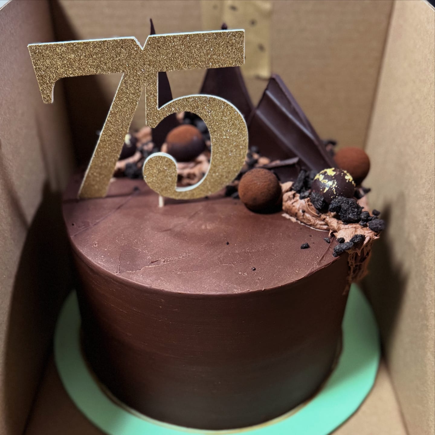 Customer photo review of Ultimate Chocolate Cake