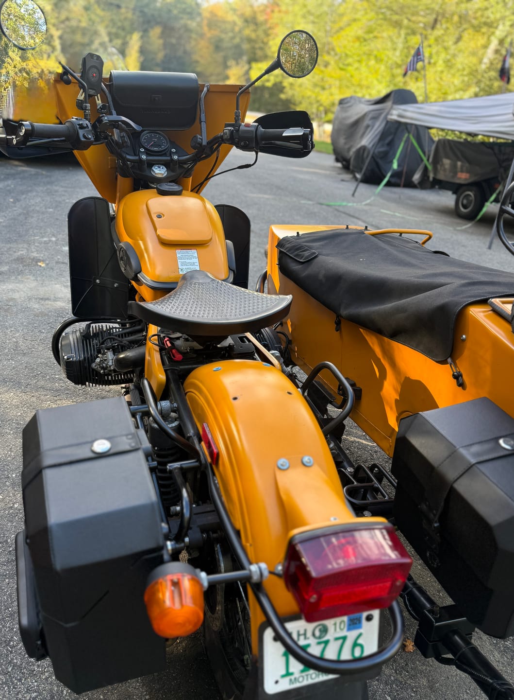 Customer photo review of Viking Premium Motorcycle Windshield Bag