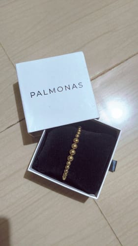 Customer photo review of Gold Beaded Bracelet