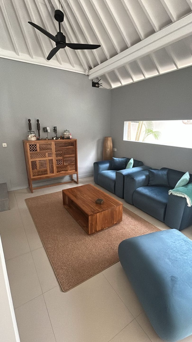 Customer photo review of Timeless Teak Coffee Table with Seamless Storage