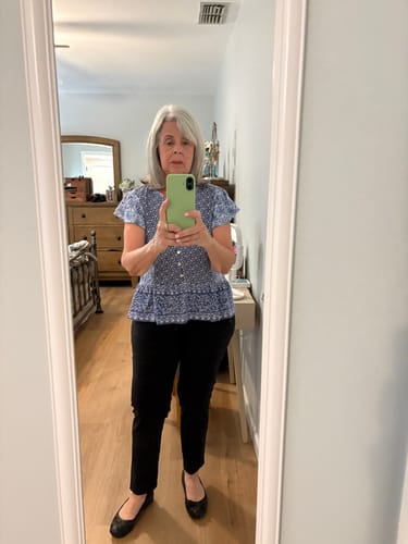 Customer photo review of Nicole Ankle Pants - Black