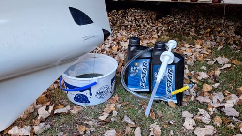 Customer photo review of Suzuki Outboard Lower Unit Gear Oil Change Kit