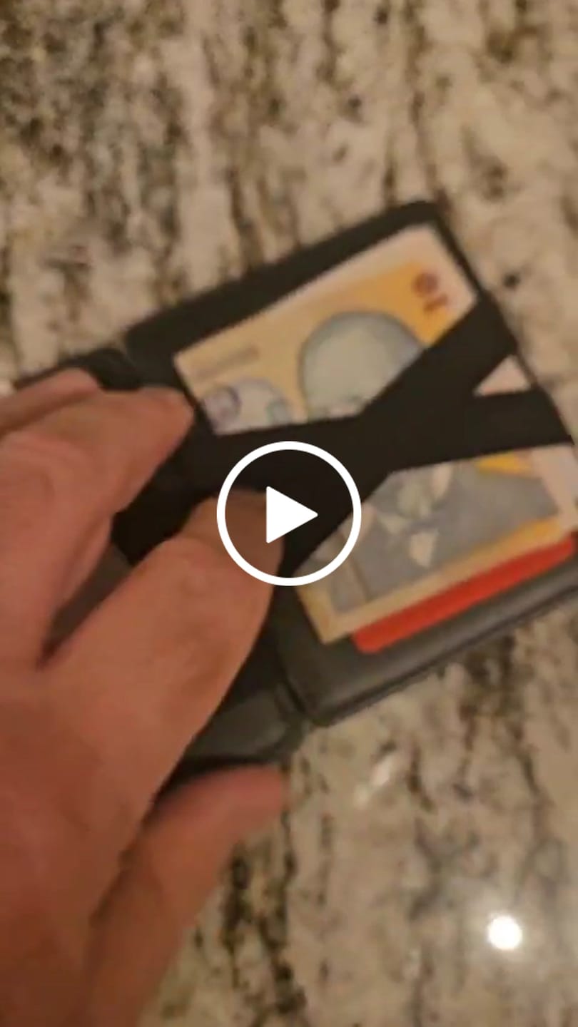 Customer video review of Flap Boy Slim - Magic Wallet without Coin Pocket