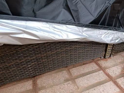 Customer photo review of Capa Impermeável para Sofá Externo Contra Chuva e Sol