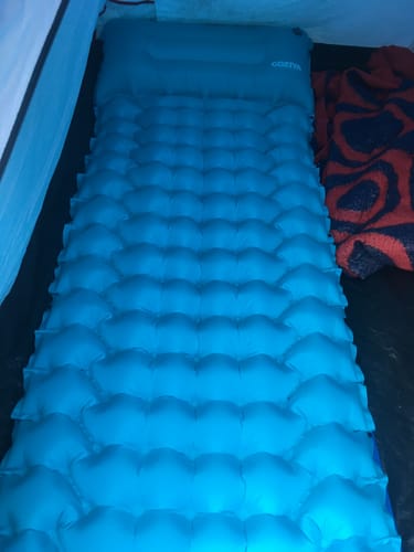 Avis photo d'un client sur MATELAS GONFLABLE COZIYA