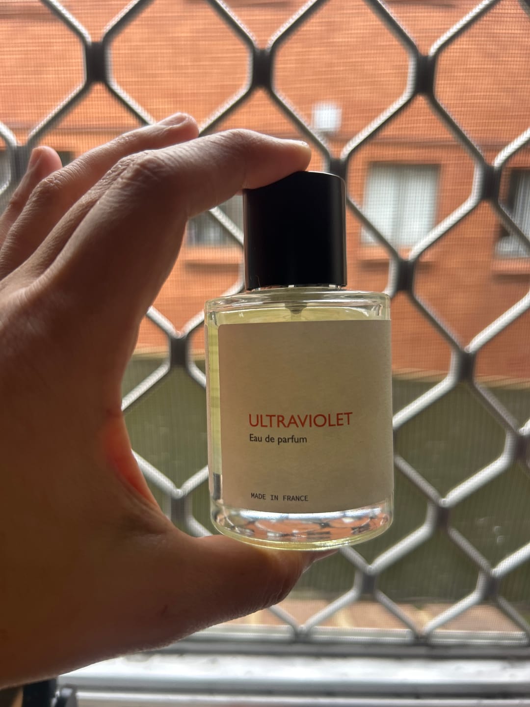 Customer photo review of Ultraviolet