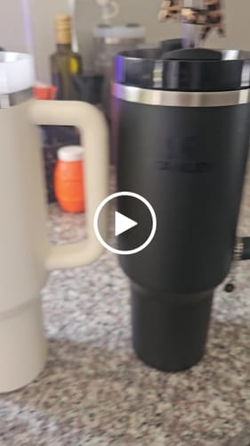 Customer video review of Leopard 3D Bow Straw Topper