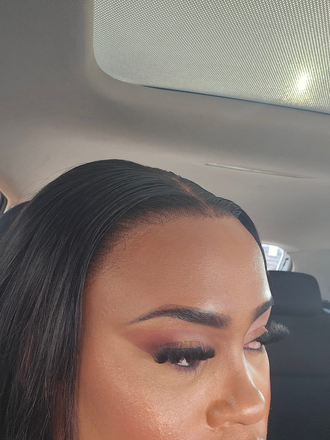 Customer photo review of Double Drawn Full Frontal Human Hair BOB Wig - Stunning and Natural Looking Wig