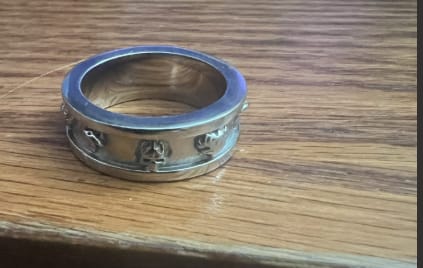 Customer photo review of PSYCHEDELIC LOVE RING