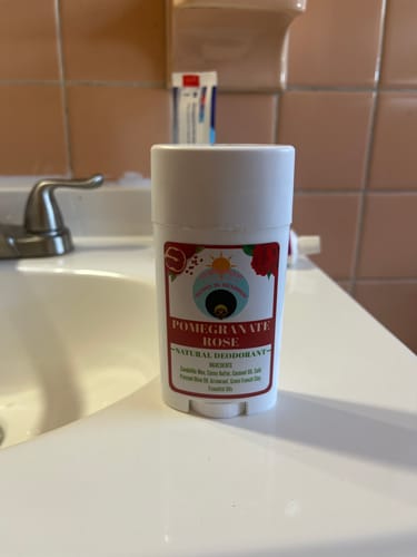 Customer photo review of Body Deodorant Natural