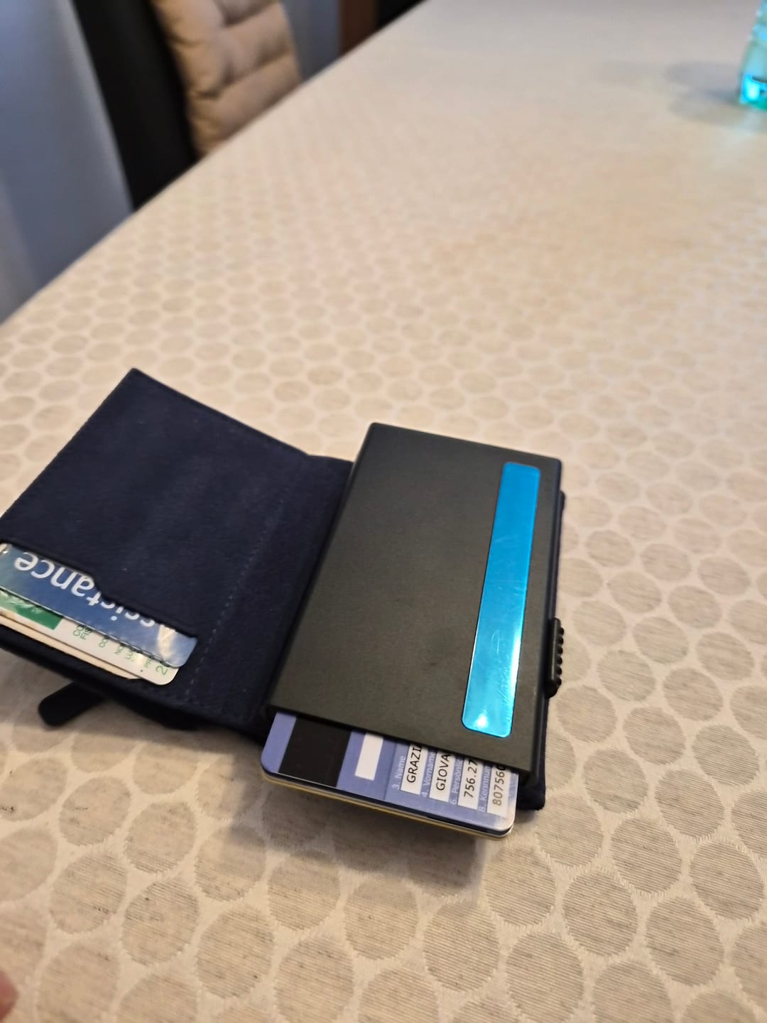 Customer photo review of Smart Wallet