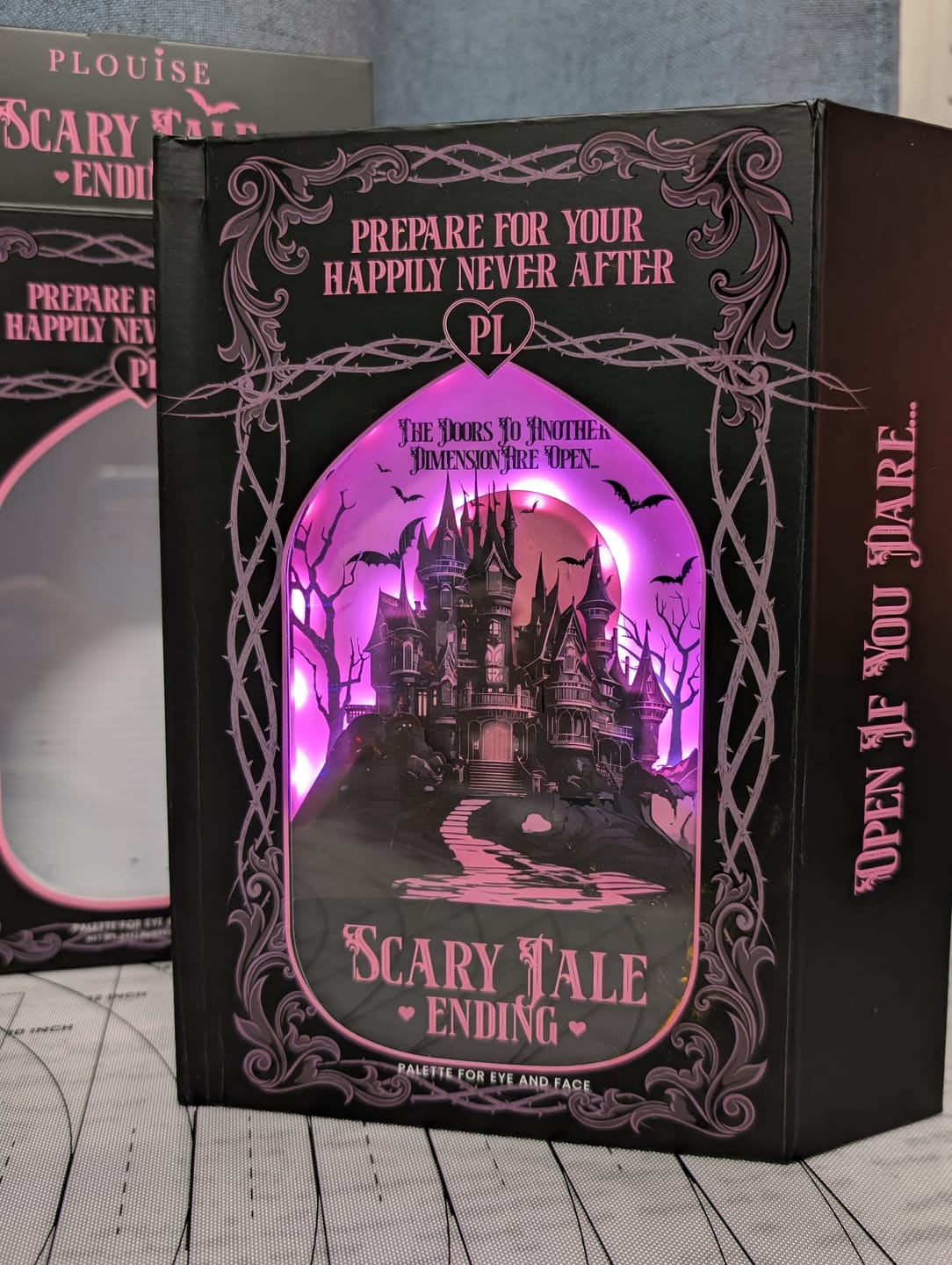 Klantfotorecensie van P.Louise Scary Tale Ending Halloween Palette