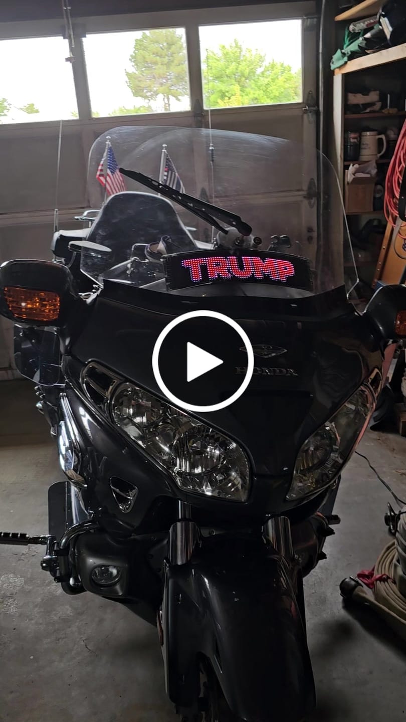 Customer video review of Moto Eyes - Animated Moto Eyes