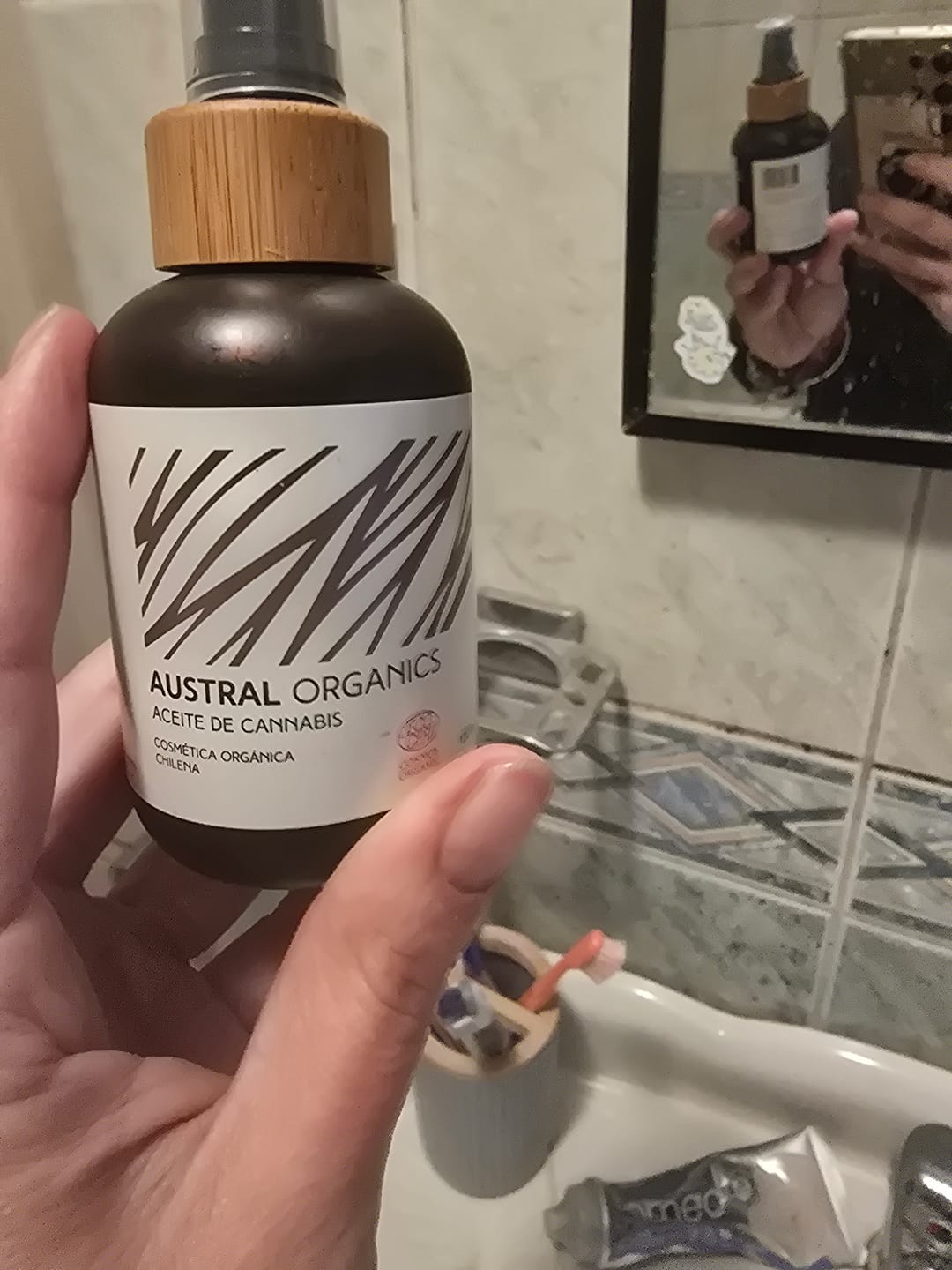 Customer photo review of Aceite Cannabis piel grasa y acne