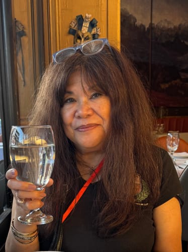 Customer photo review of Instant Dye Shampoo