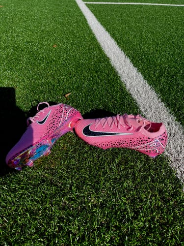 Customer photo review of Vapor 16 Nike By You FG - Rose Motif Noir