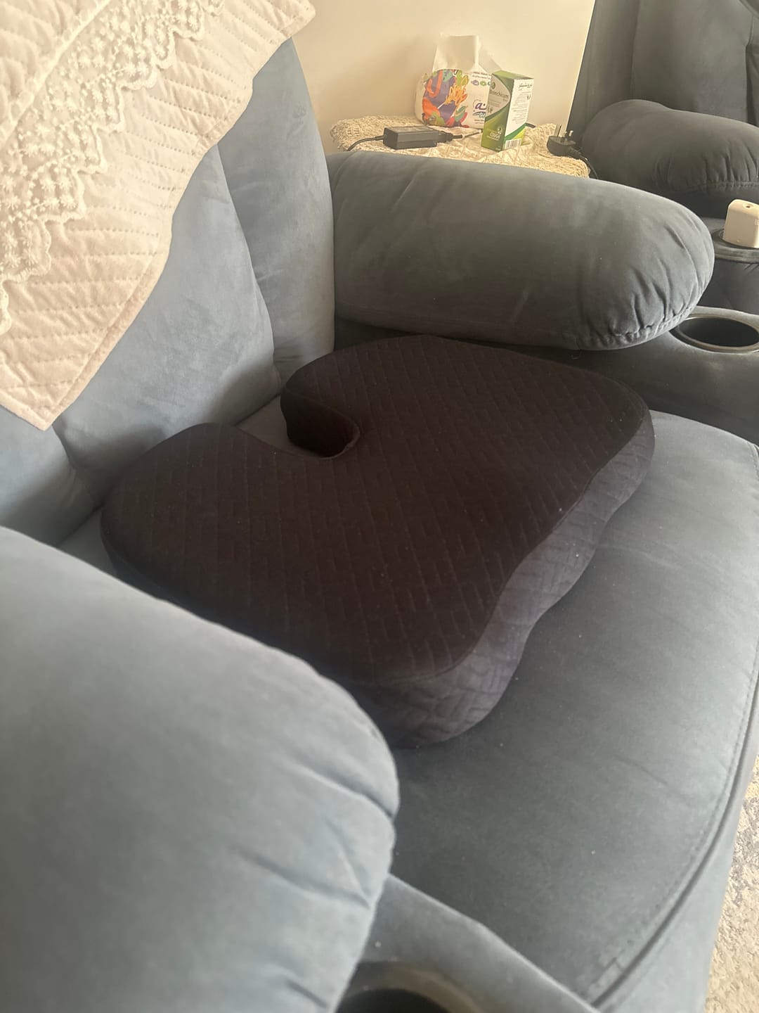 Customer photo review of Rall- Portable Tailbone Cushion