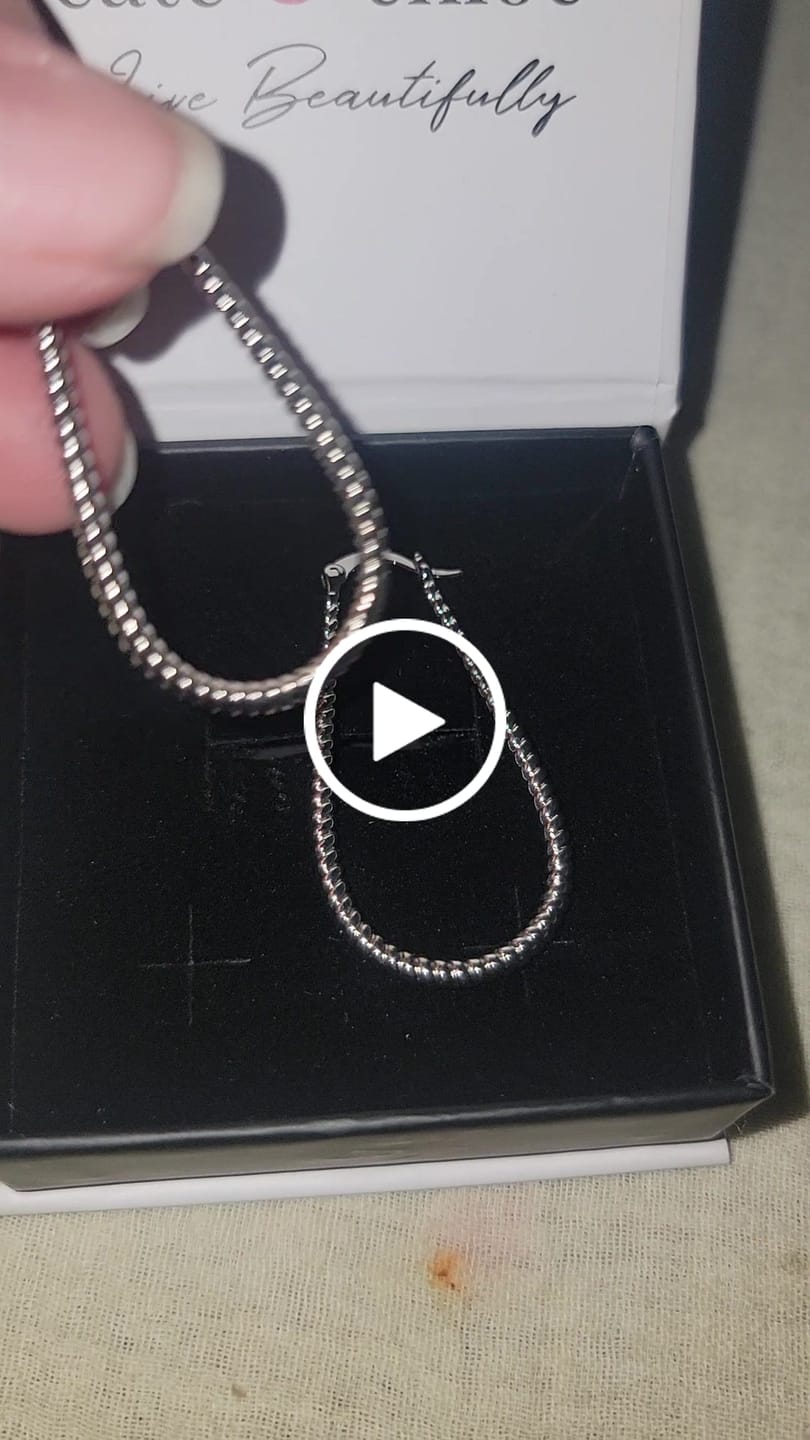 Customer video review of Angelica 18k White Gold Plated 45mm Twisted U-Shaped Hoop Earrings