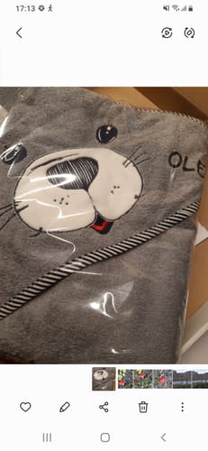 Customer photo review of Kapuzenhandtuch Motiv Seehund Gesicht mit Namen grau