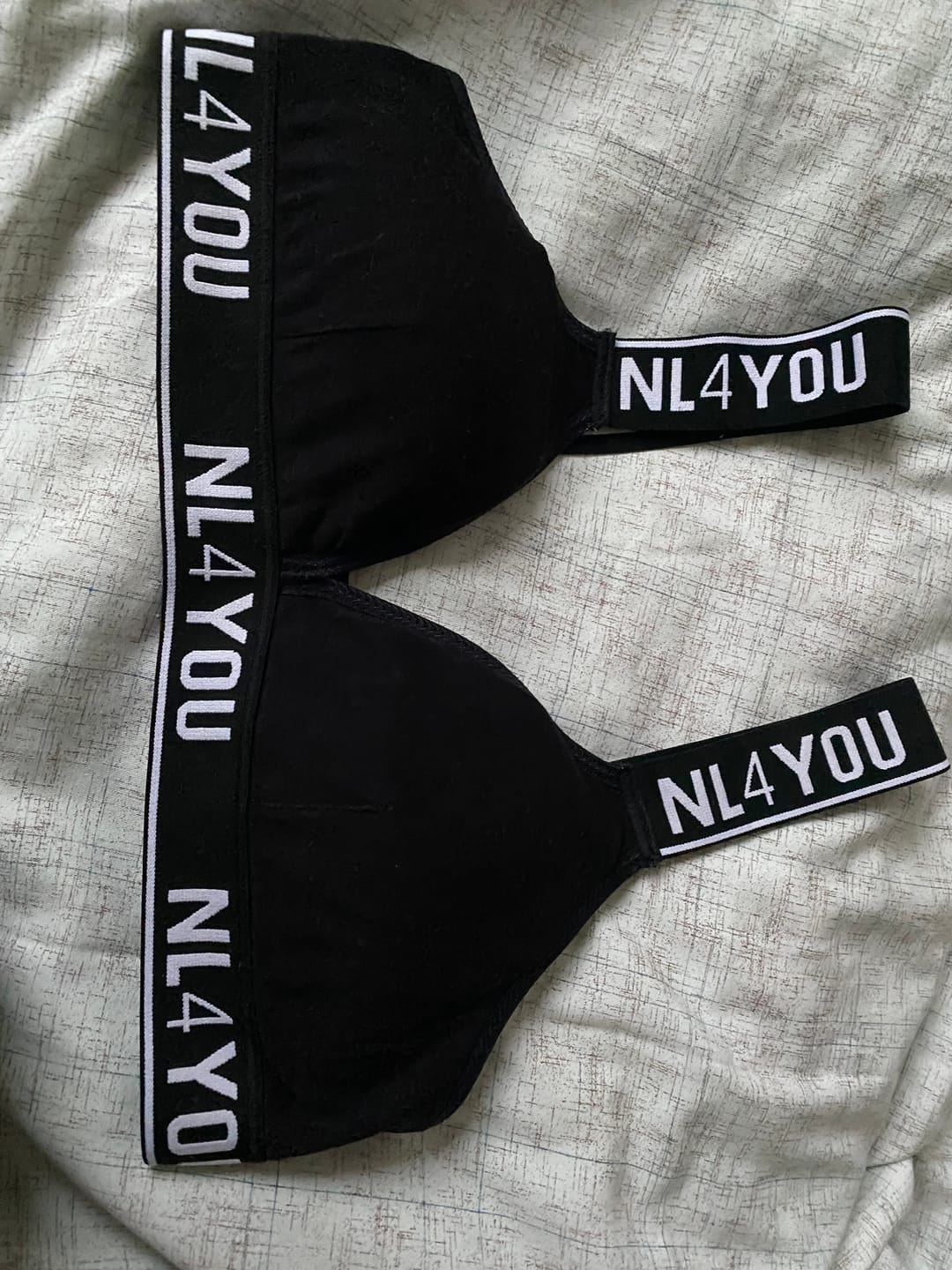 Customer photo review of All Black - Памучен бралет