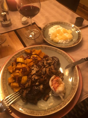 Customer photo review of USDA Choice Filet Mignon Steak