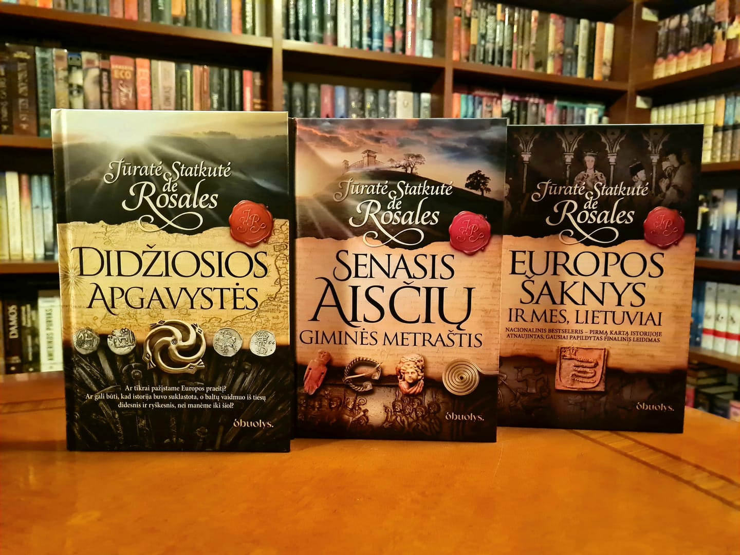 Customer photo review of Europos šaknys ir mes, lietuviai: kas iš tikrųjų nulėmė Europos istorijos kryptį – Romos imperijos legionai ar neįminti baltų tautų pėdsakai?