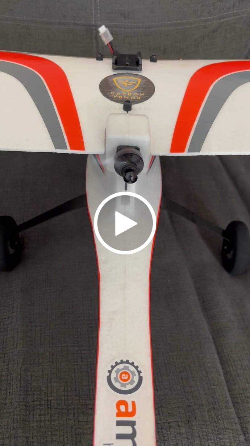 Customer video review of 3MR Series - 3-Blade 6x3.2 Propeller (CCW) Black