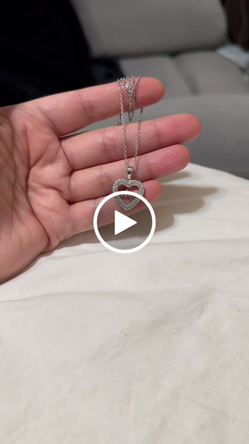 Customer video review of Molly 18k White Gold Plated Heart Necklace with Swarovski Crystals