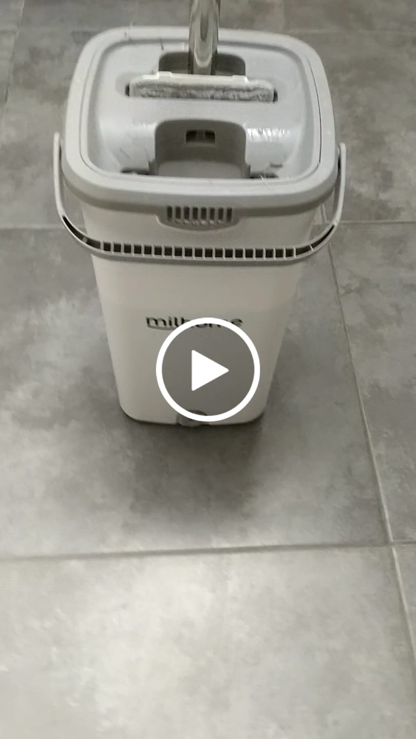 Customer video review of Mopa Tottori con Balde y 2 paños Marca Milhome