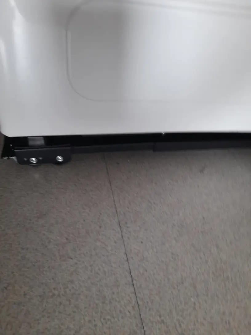 Customer photo review of SmartMove Heavy-Duty Appliance Roller