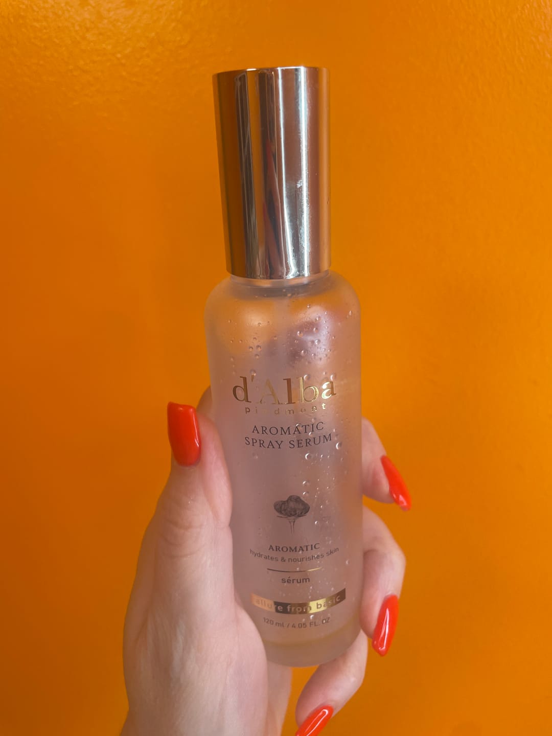 Customer photo review of Barojošs izsmidzināmais līdzeklis-serums ar baltām trifelēm d'Alba White Truffle First Aromatic Spray Serum