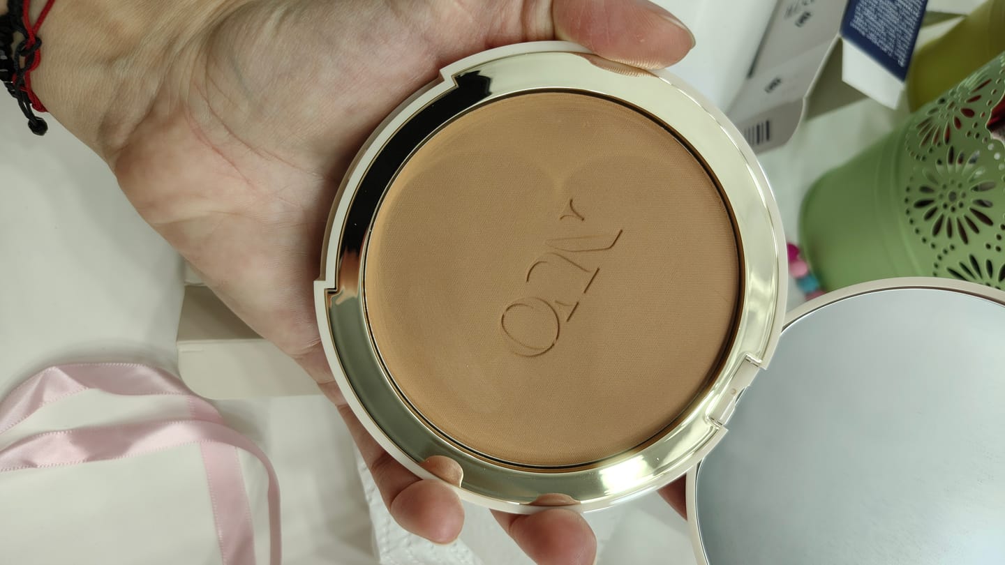 Customer photo review of Bronzer pudra cu textura ultrafina